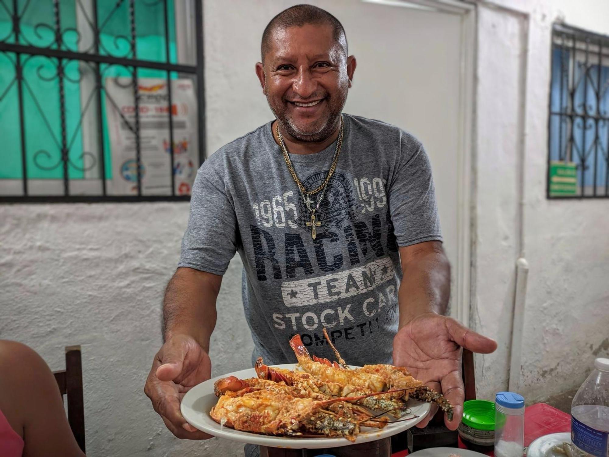 A8 Beachside Bliss Family Hawaiian Themed Quad Kitchen Ac Playa del Carmen